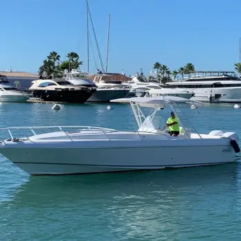 Intrepid 37 – Swift Comfort for VIP Getaways